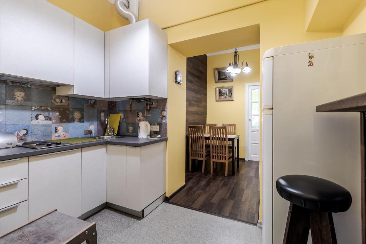 Modern Chaikovskogo Apartment Lviv Exterior photo